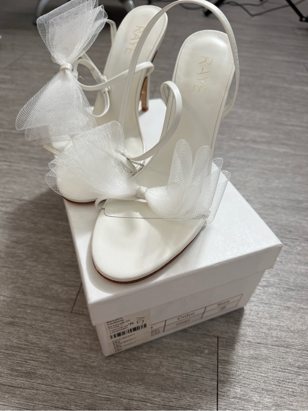 RAYE Bubbly Ivory Mesh Bow Bridal Heels Size 9 Stiletto Wedding Shoes